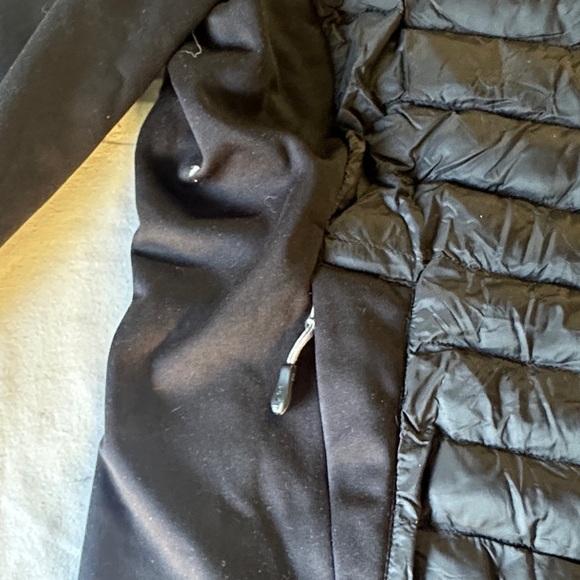 32 Degrees - Black Puffer Jacket for Women - Picture 3 of 7